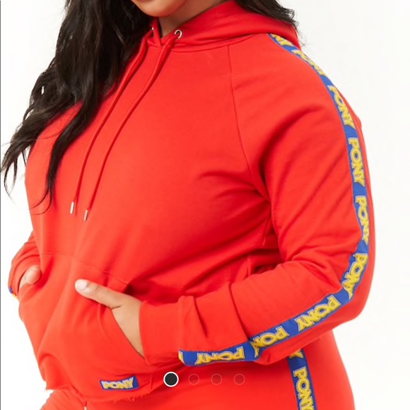 red hoodie forever 21